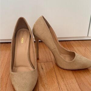 Fashion Nova Elegant Tan Heels